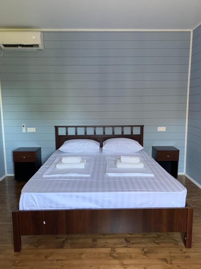 Акватика Otel Pitsunda Dış mekan fotoğraf